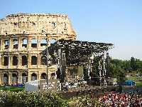 Simon & Garfunkel, Rom, Piazza del Colosseo